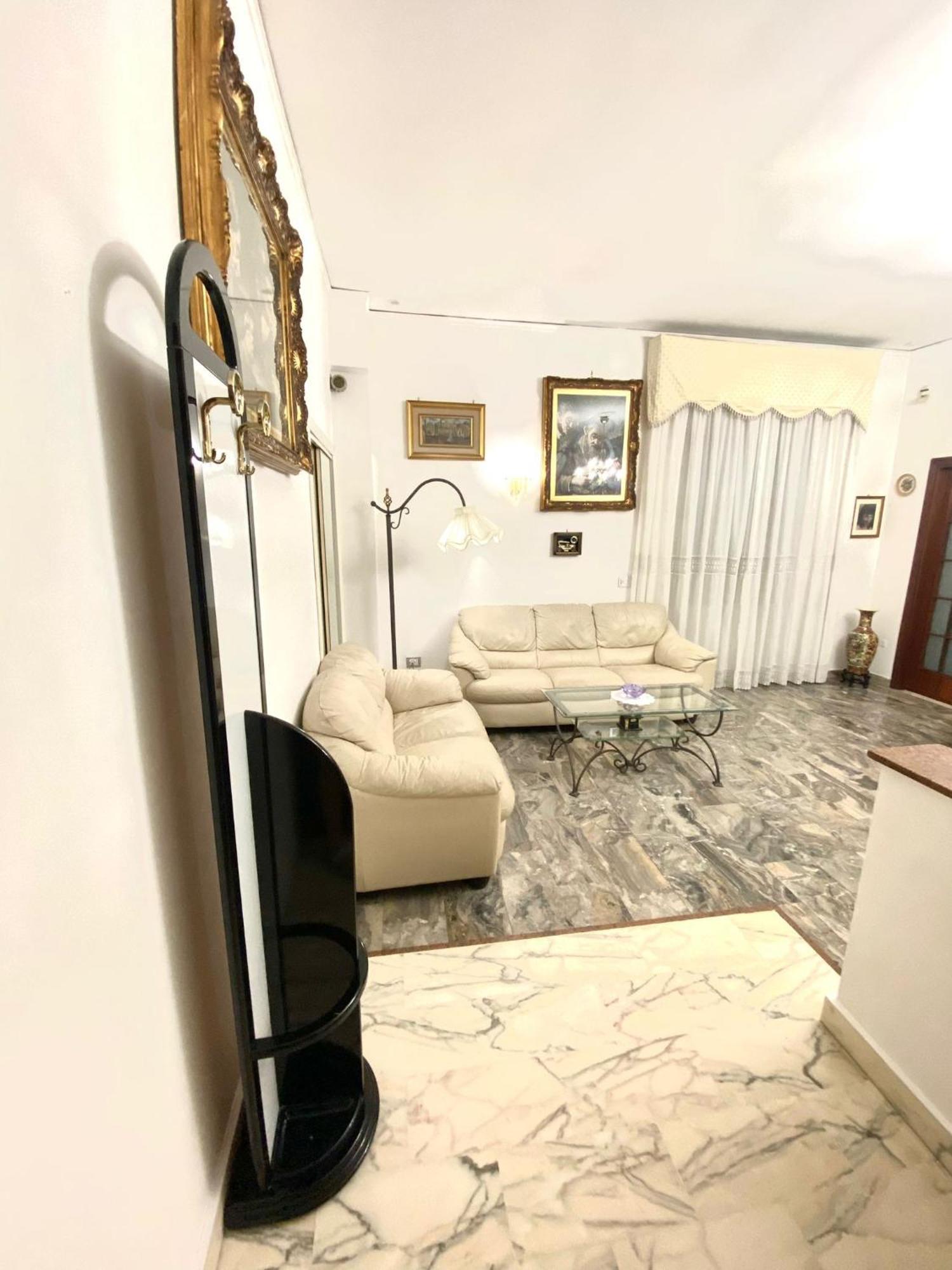 נאפולי Castellano Apartment מראה חיצוני תמונה