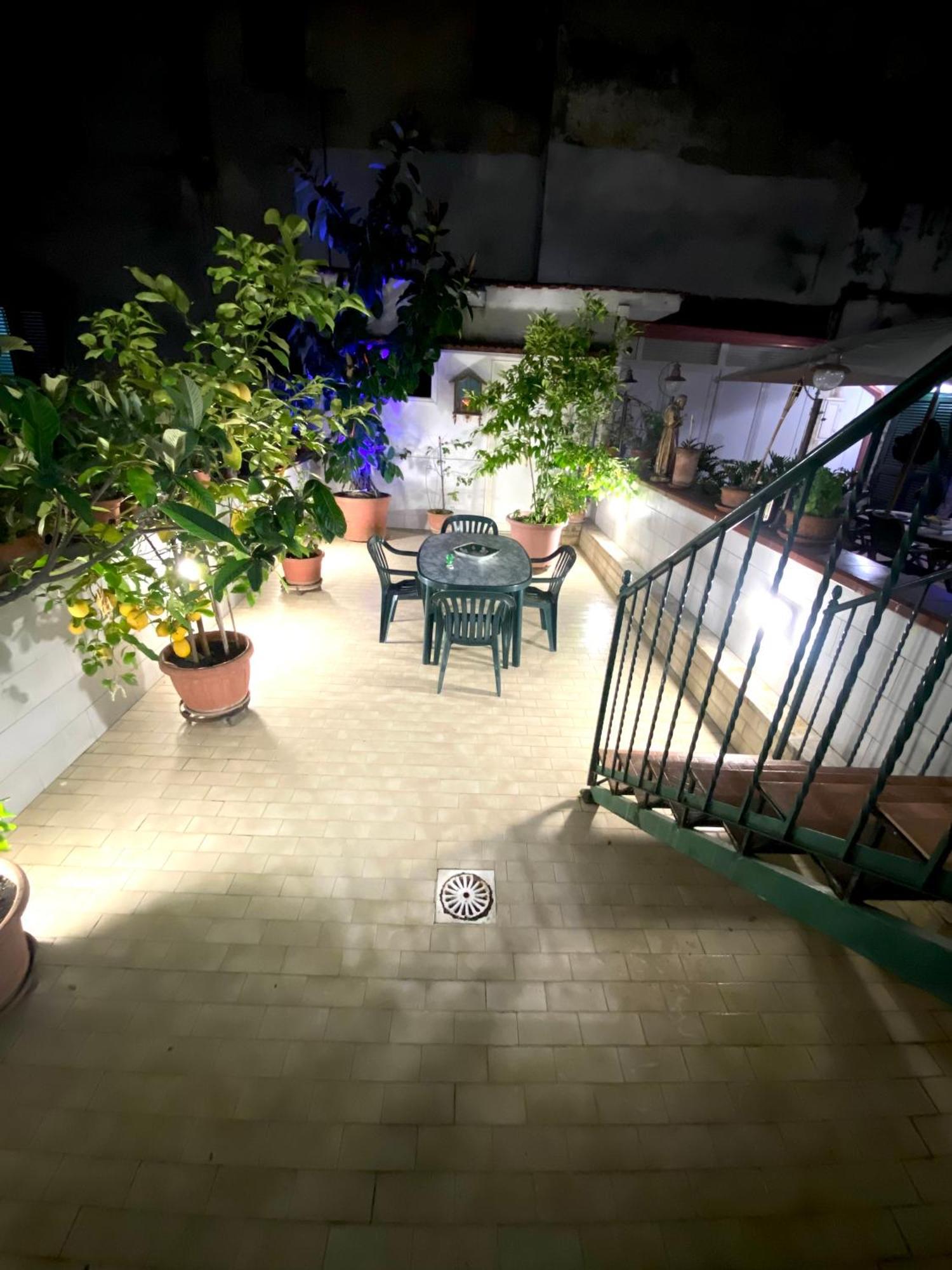 נאפולי Castellano Apartment מראה חיצוני תמונה