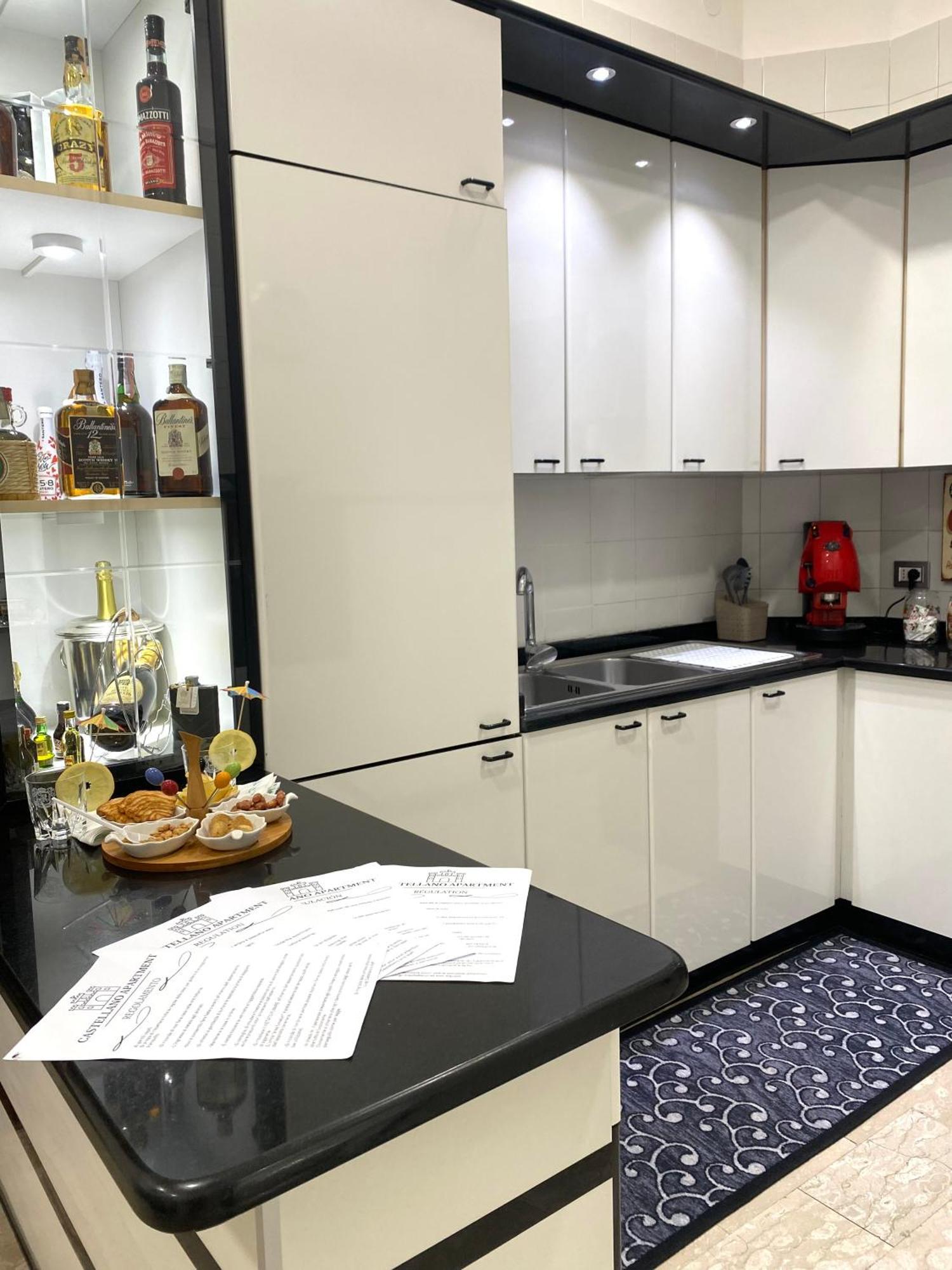 נאפולי Castellano Apartment מראה חיצוני תמונה