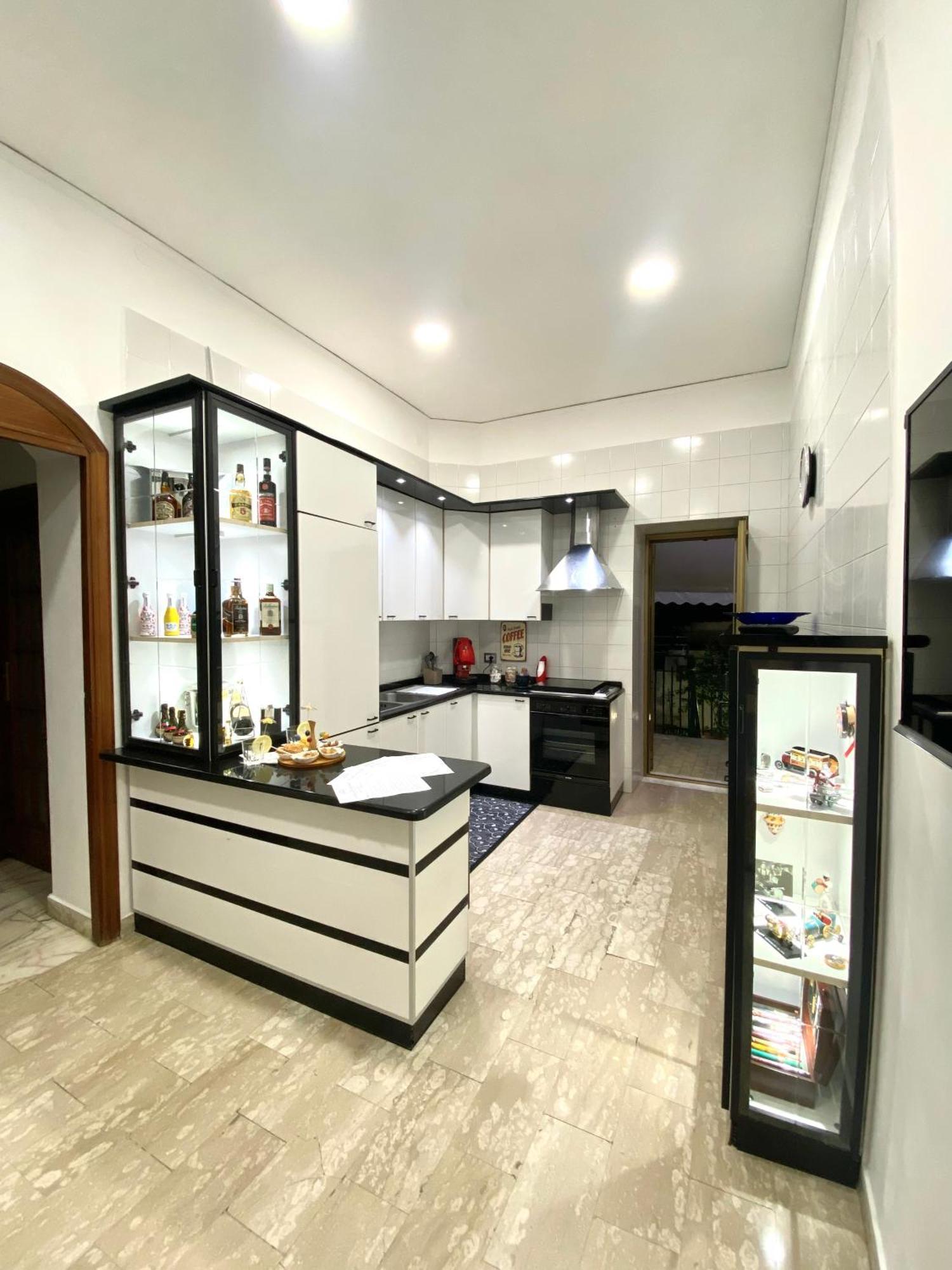 נאפולי Castellano Apartment מראה חיצוני תמונה